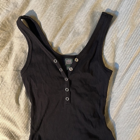 wild fable Tops - Black v neck tank top thong bodysuit
